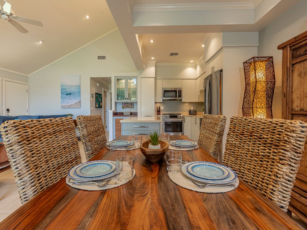 Maalaea Surf B1 Vacation Rental in Kihei - RedAwning
