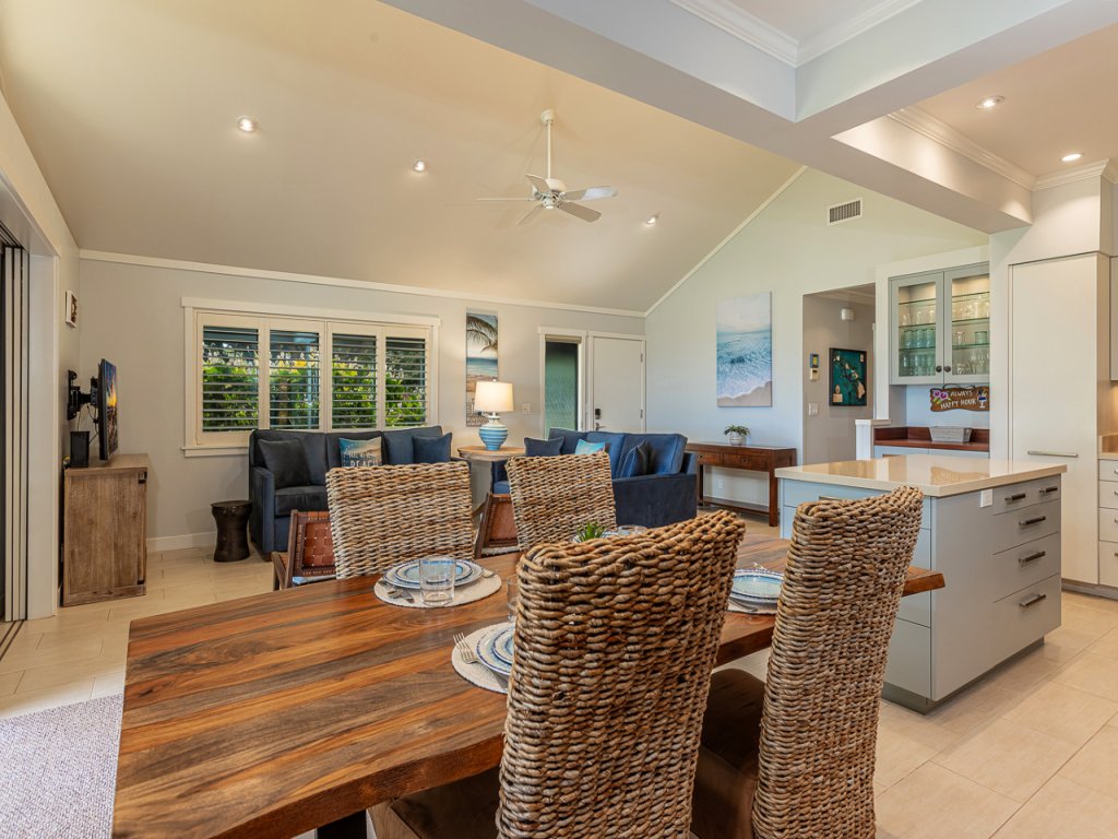 Maalaea Surf B1 Vacation Rental in Kihei - RedAwning