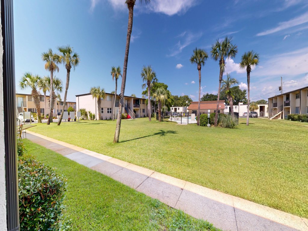 Sea Palm 2B Vacation Rental in Fort Walton Beach - RedAwning