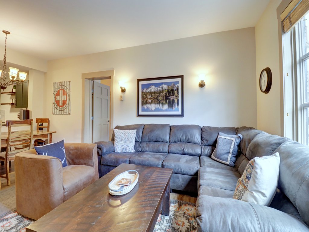 PP212 Passage Point Vacation Rental in Copper Mountain - RedAwning