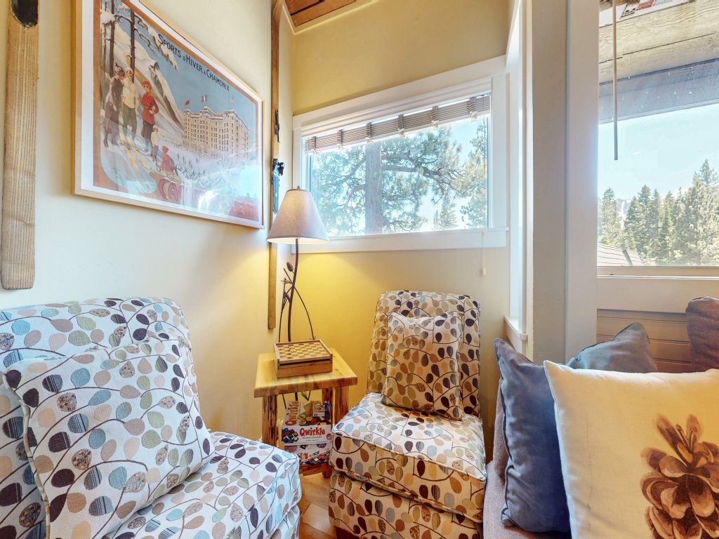 Bigwood #30 Vacation Rental in Mammoth Lakes - RedAwning