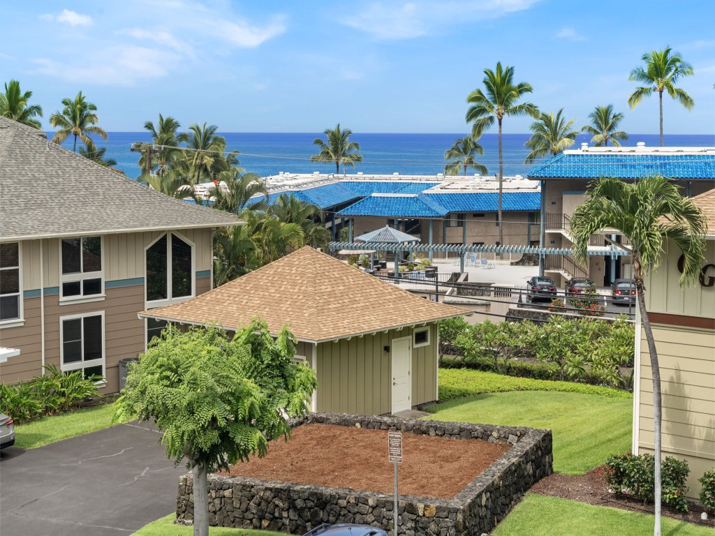 Alii Cove#HH21 Vacation Rental in Kailua Kona - RedAwning