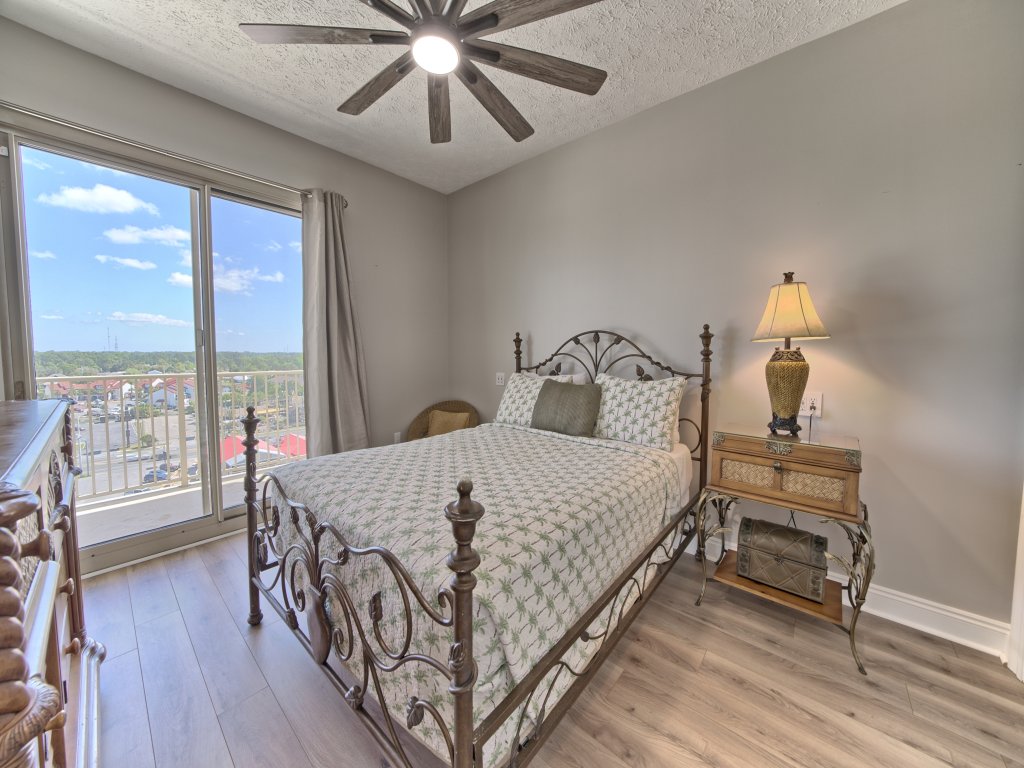 Unit 0901 Vacation Rental in Panama City Beach - RedAwning