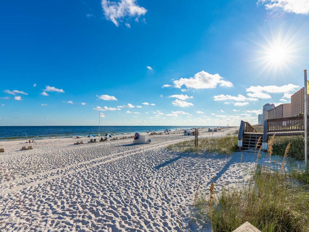 Tradewinds 102 Vacation Rental in Orange Beach - RedAwning