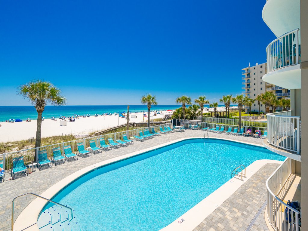 Tradewinds 102 Vacation Rental in Orange Beach - RedAwning