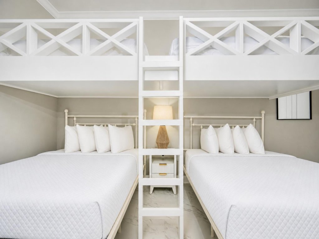 Phoenix Gulf Shores II 1901 Vacation Rental in Gulf Shores - RedAwning