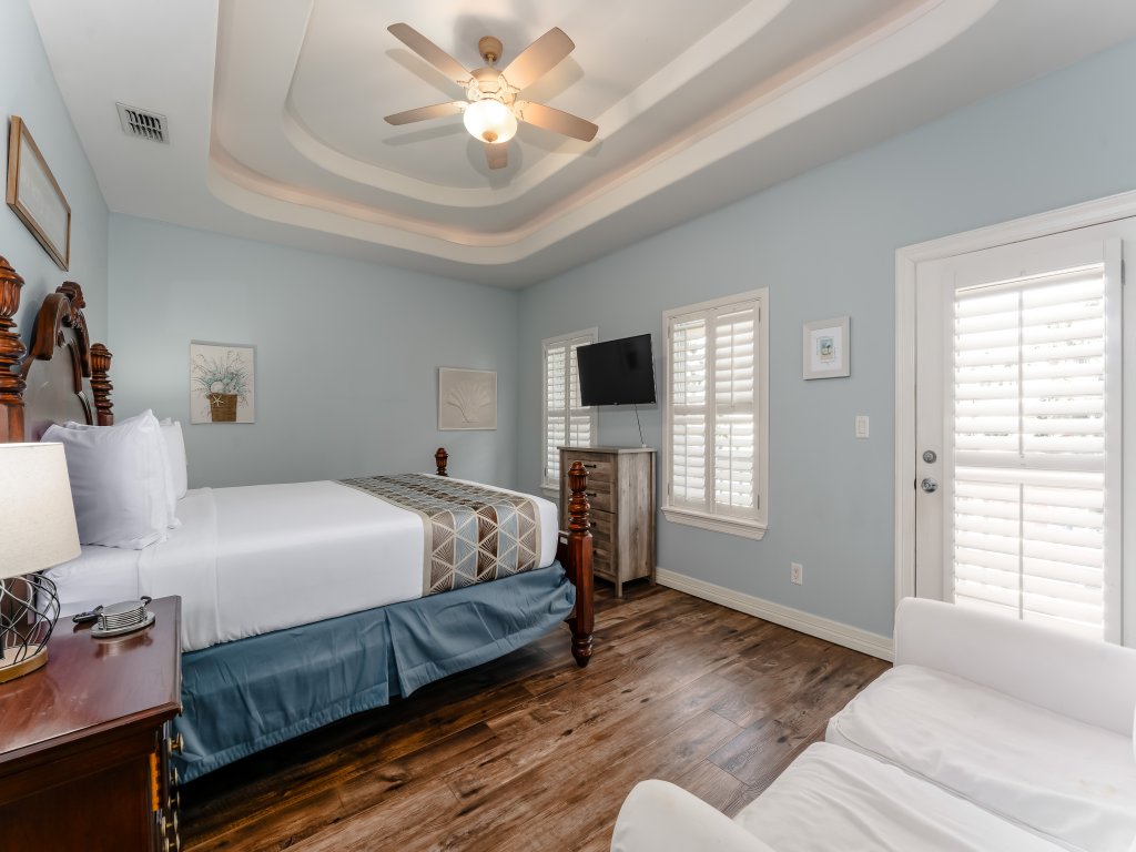 111B E. Lantana (Coastal Sol Villa) Vacation Rental in South Padre Island - RedAwning