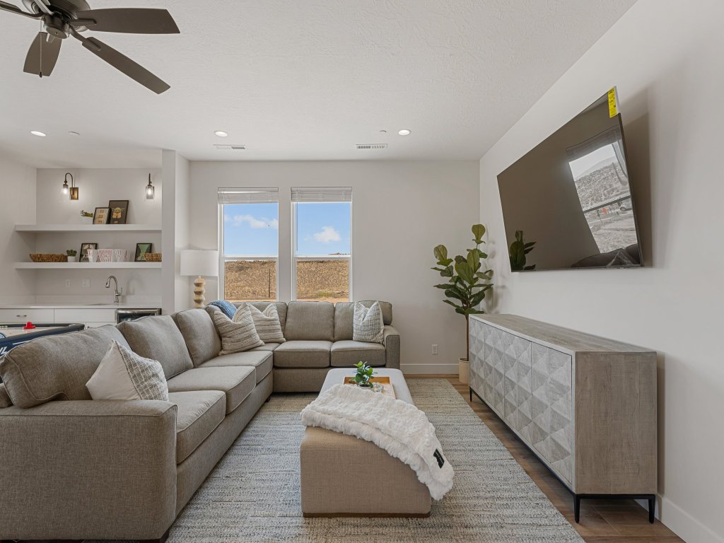 Isle of Adventure Vacation Rental in Utah - RedAwning