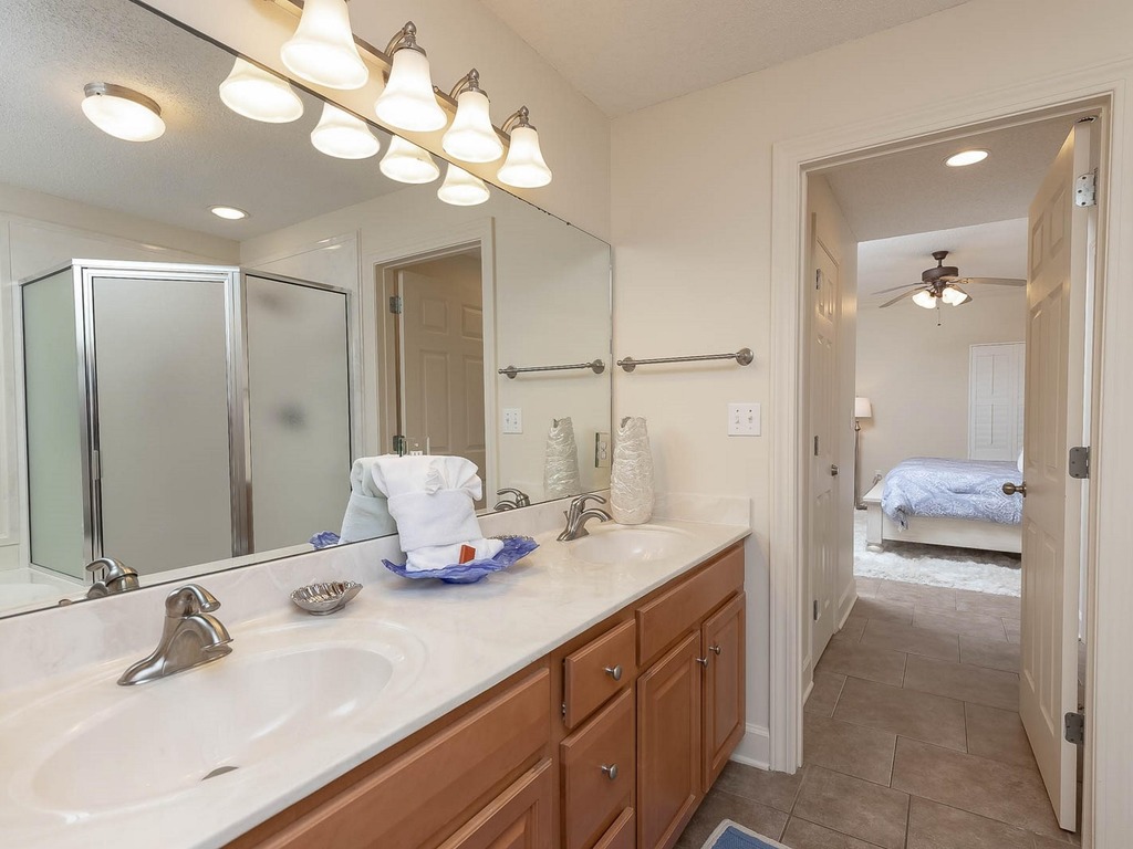 Phoenix IX - 2 Bed 2.5 Bath GF High Sleeps 8 Vacation Rental in Orange Beach - RedAwning