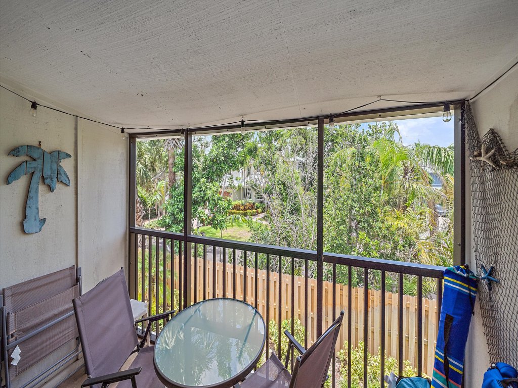 White Sands on Siesta Vacation Rental in Siesta Key - RedAwning