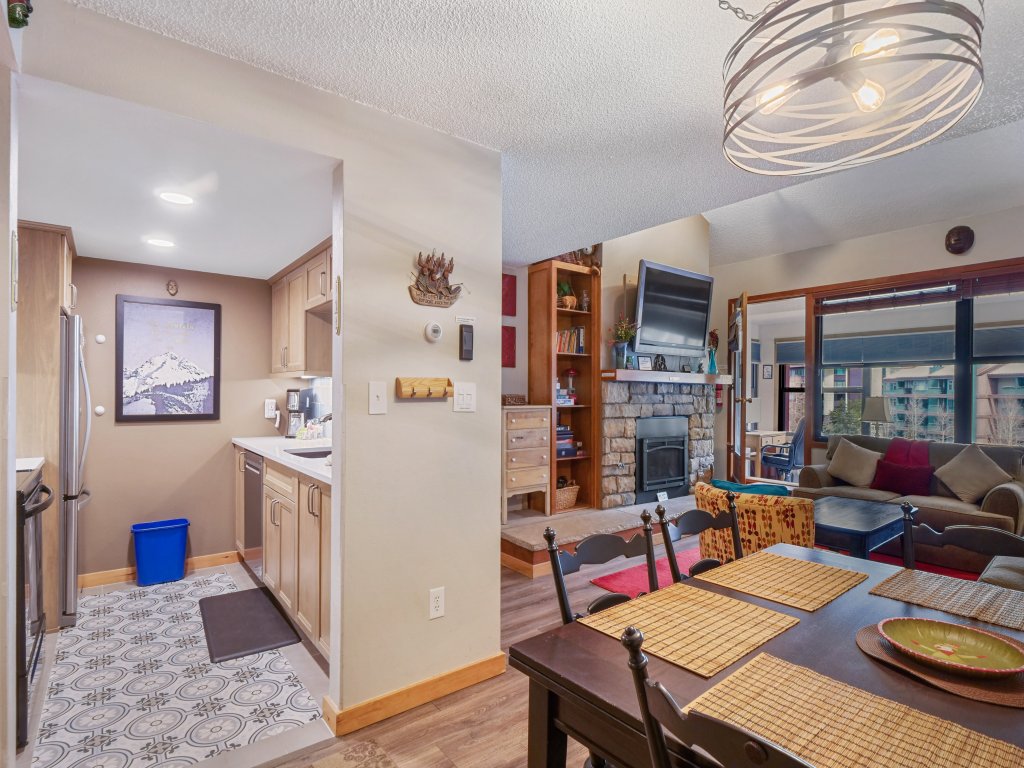 Village Square 1 Bedroom Condo #448 Vacation Rental in Copper Mountain - RedAwning