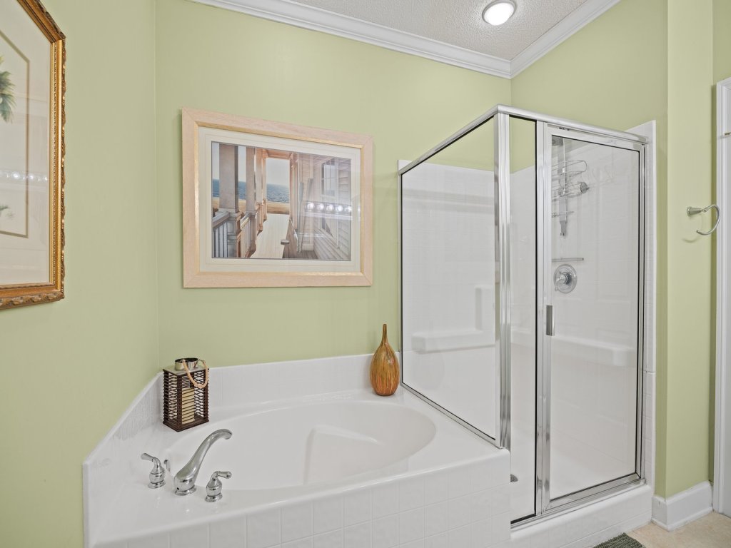 223 Greenbriar Vacation Rental in North Myrtle Beach - RedAwning