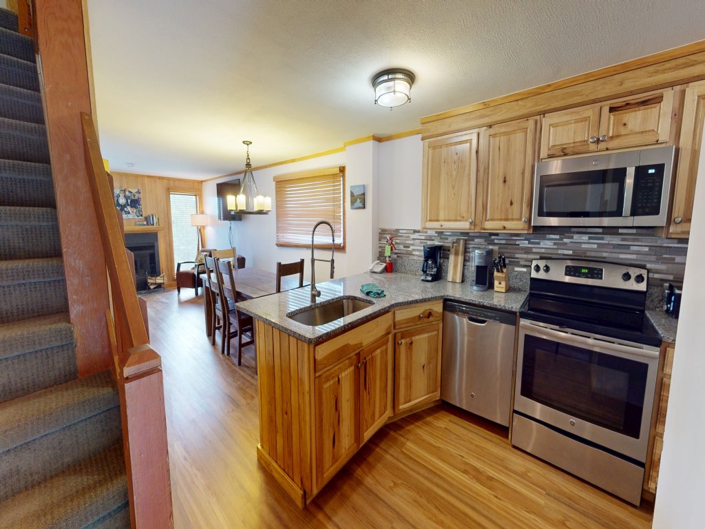 Powderidge 54H - Brigham Two Bedroom Townhouse Vacation Rental in Snowshoe - RedAwning
