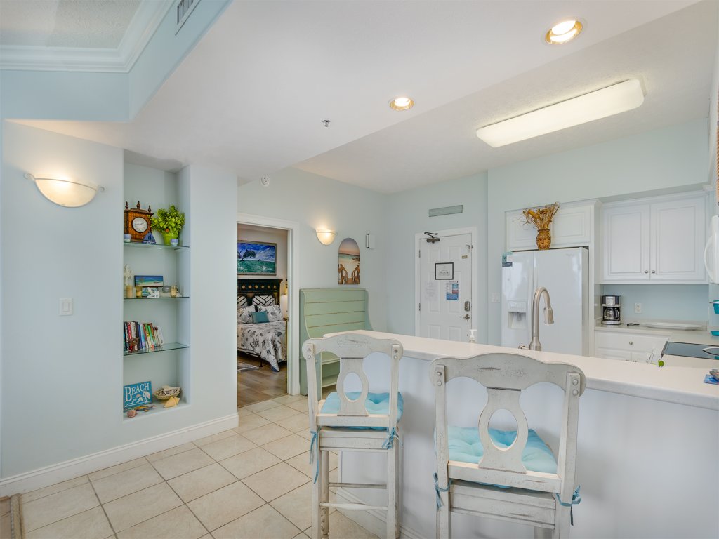 Unit 1402 Vacation Rental in Panama City Beach - RedAwning