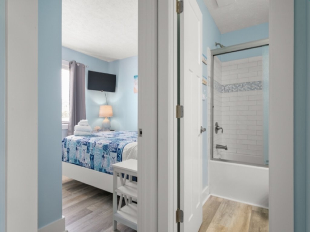 Turtle Cove2-Newly Listed 2025 Vacation Rental in North Carolina - RedAwning