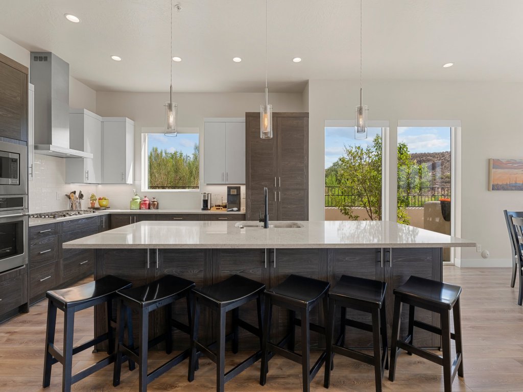 Coral Rock Vista Vacation Rental in Utah - RedAwning