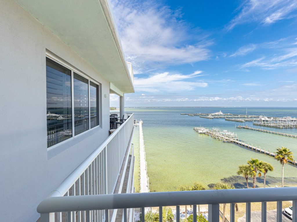 Destin West Bayside Osprey PH 01 Vacation Rental in Fort Walton Beach - RedAwning