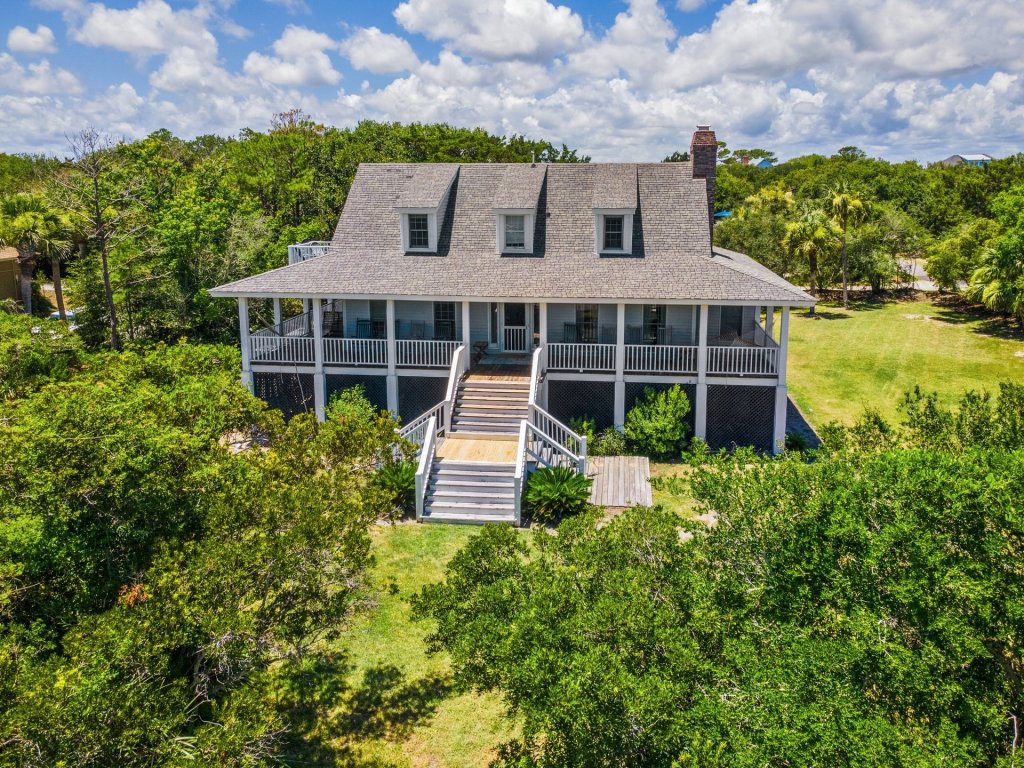 Berry Restful Vacation Rental in South Carolina - RedAwning
