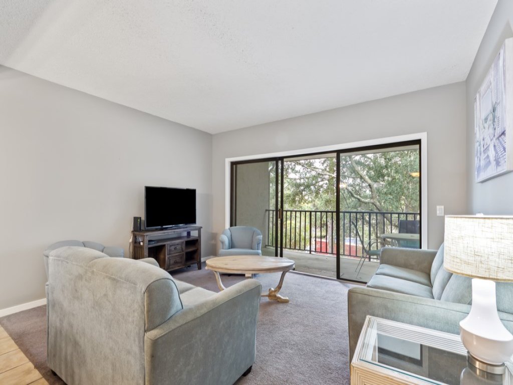 On the Waters - 1 Bed / 1 Bath in Village House! Vacation Rental in Hilton Head - RedAwning