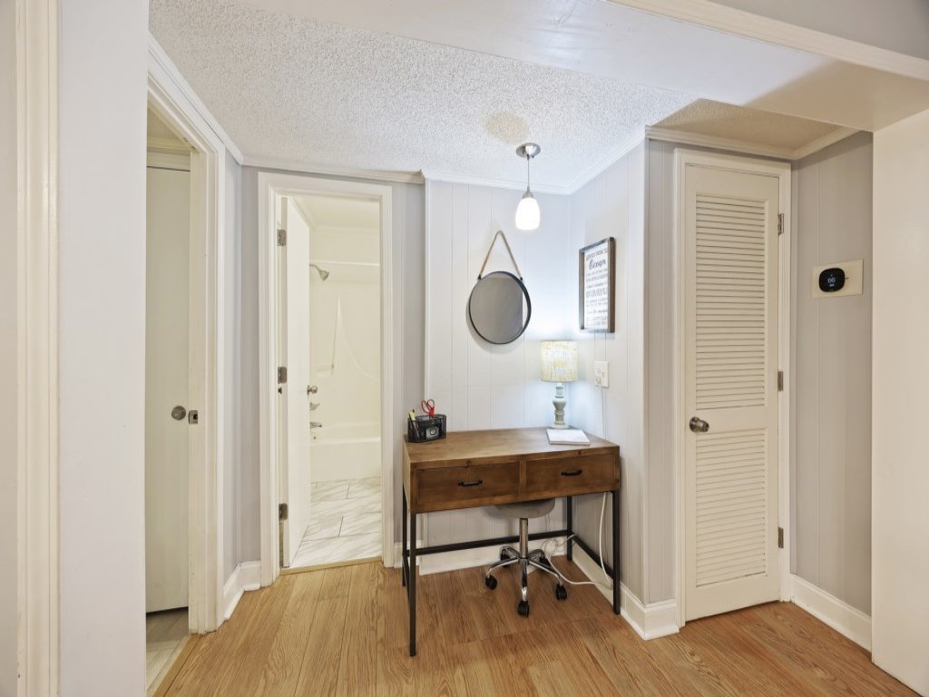 Carolina Breeze - 3rd Floor Tennis Villa @ HHBT! Vacation Rental in Hilton Head - RedAwning