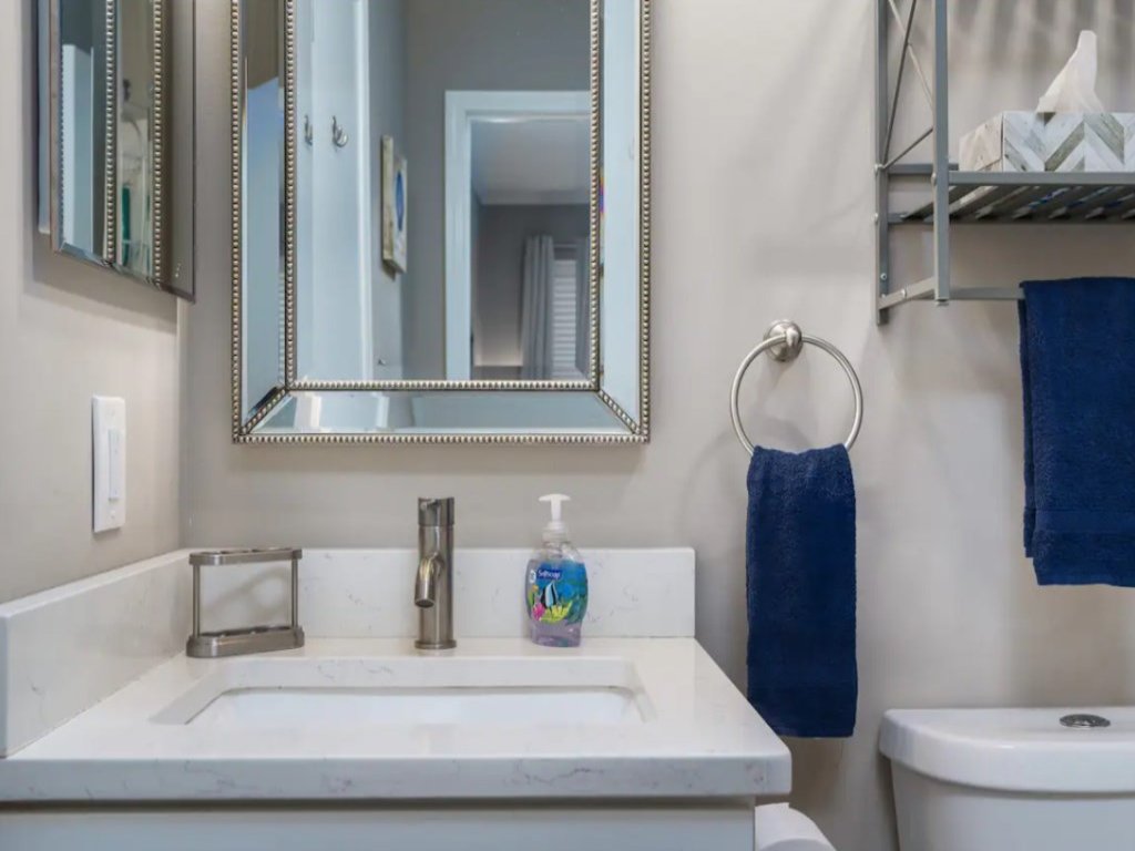 Palmetto Beach Retreat (Monthly Rates Through Feb) Vacation Rental in Hilton Head - RedAwning