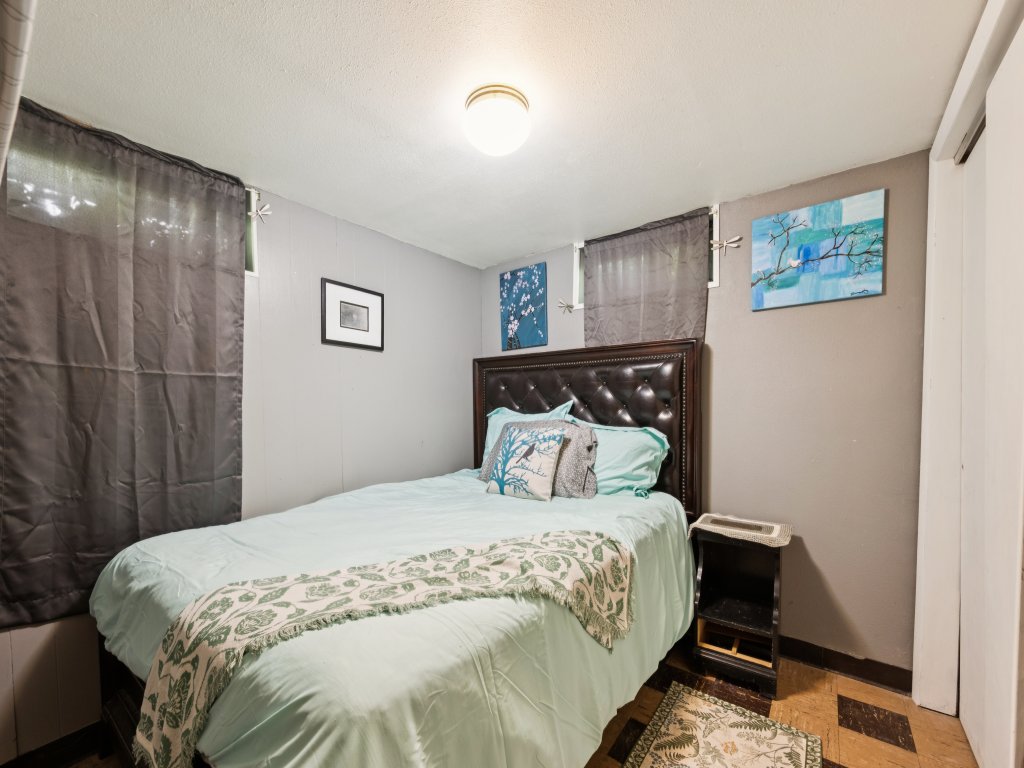 Charming Home Near UNC & DT Greeley Vacation Rental in Colorado - RedAwning