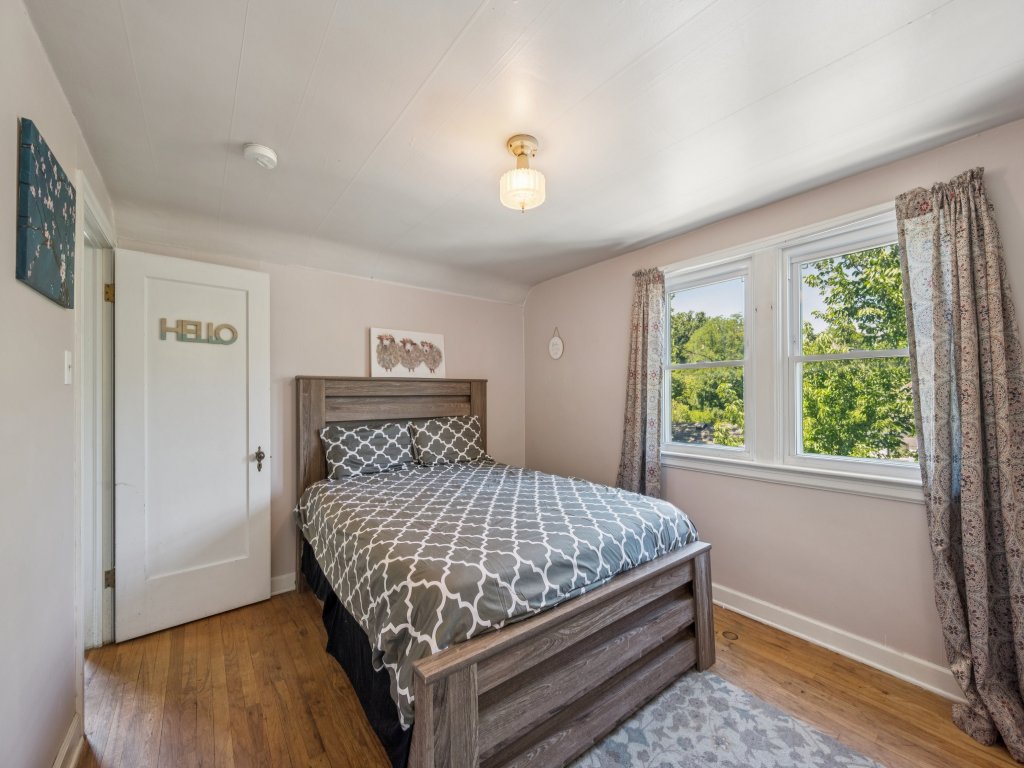 Charming Home Near UNC & DT Greeley Vacation Rental in Colorado - RedAwning