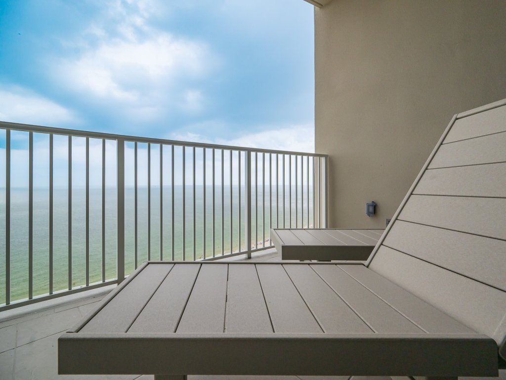 Phoenix Gulf Shores II 1702 Vacation Rental in Gulf Shores - RedAwning