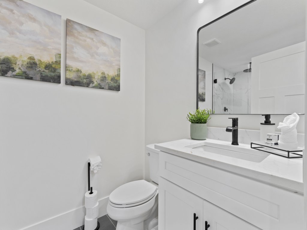 All-New Luxe Stay Views, Sauna & Hot Tub close SKI Vacation Rental in Salt Lake City - RedAwning