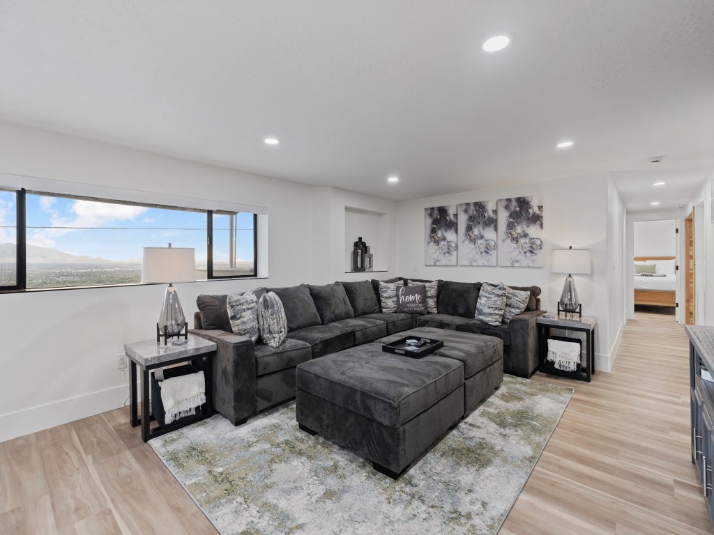 All-New Luxe Stay Views, Sauna & Hot Tub close SKI Vacation Rental in Salt Lake City - RedAwning
