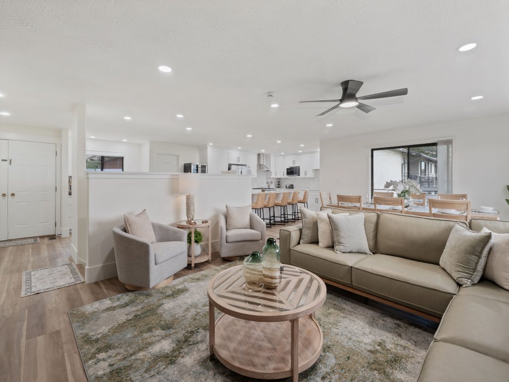 All-New Luxe Stay Views, Sauna & Hot Tub close SKI Vacation Rental in Salt Lake City - RedAwning