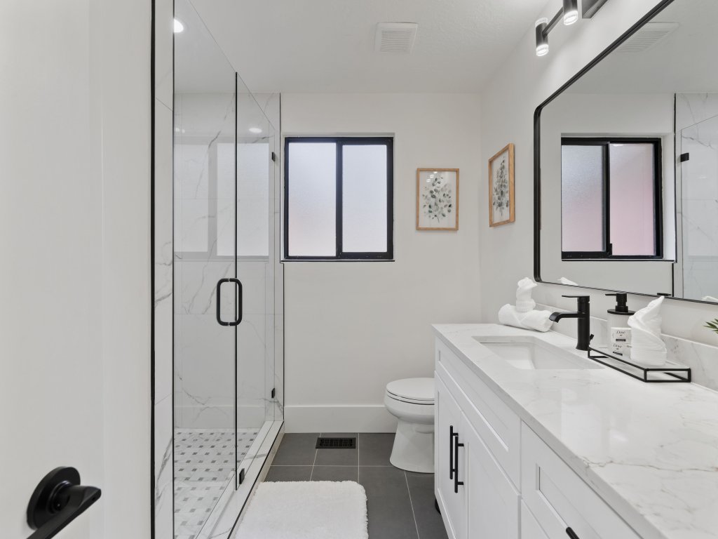 All-New Luxe Stay Views, Sauna & Hot Tub close SKI Vacation Rental in Salt Lake City - RedAwning