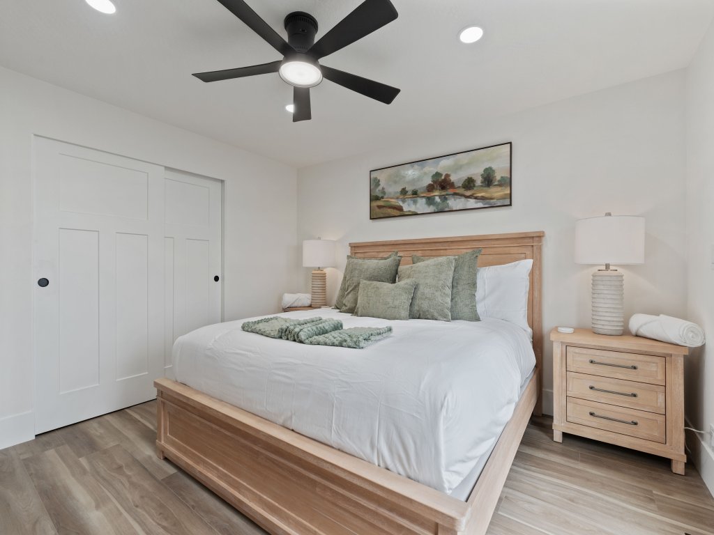 All-New Luxe Stay Views, Sauna & Hot Tub close SKI Vacation Rental in Salt Lake City - RedAwning
