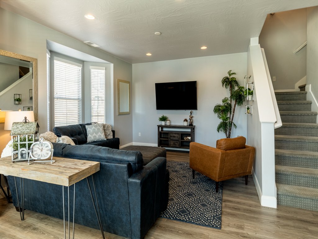 Sun Villa Vacation Rental in Utah - RedAwning