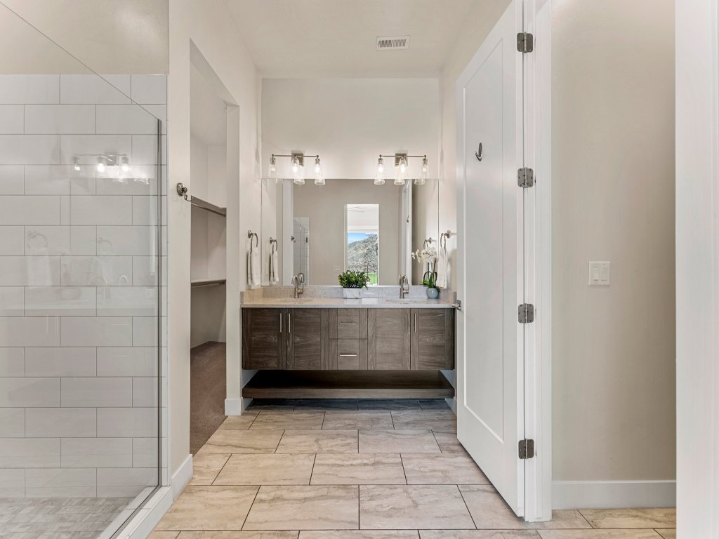 A Hole in One Vacation Rental in Utah - RedAwning