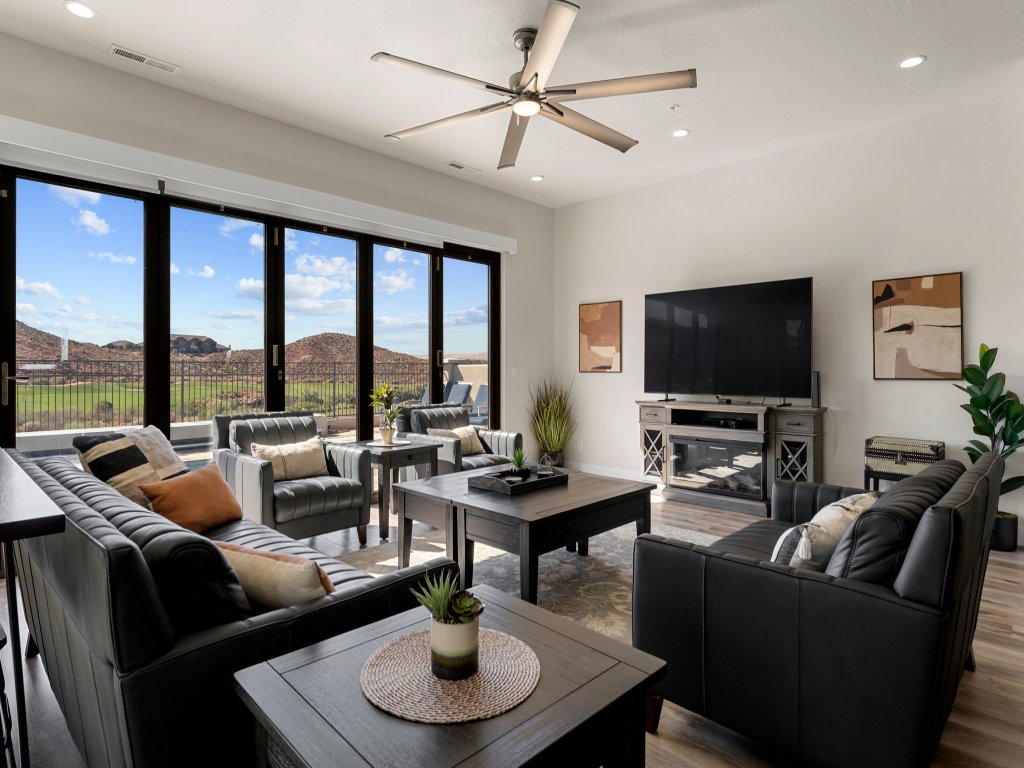 A Hole in One Vacation Rental in Utah - RedAwning