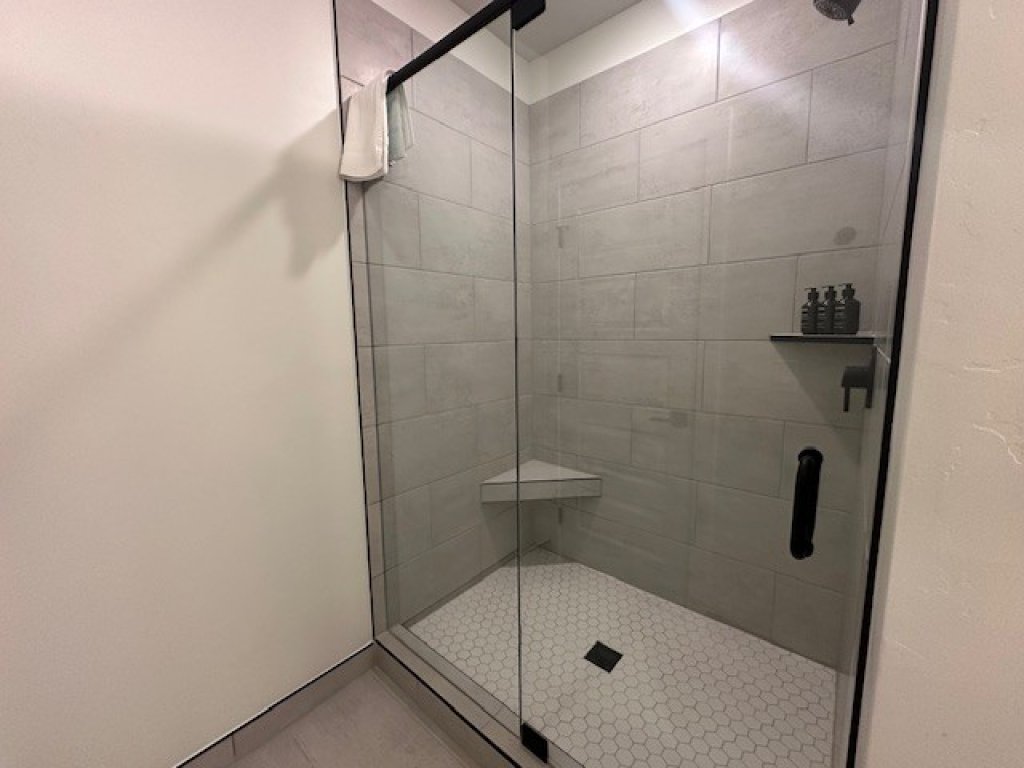 Luxury Stay Meets Family Fun: Premier 1BR Retreat Vacation Rental in Keystone - RedAwning