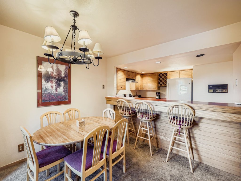 Frostfire B19 Vacation Rental in Keystone - RedAwning