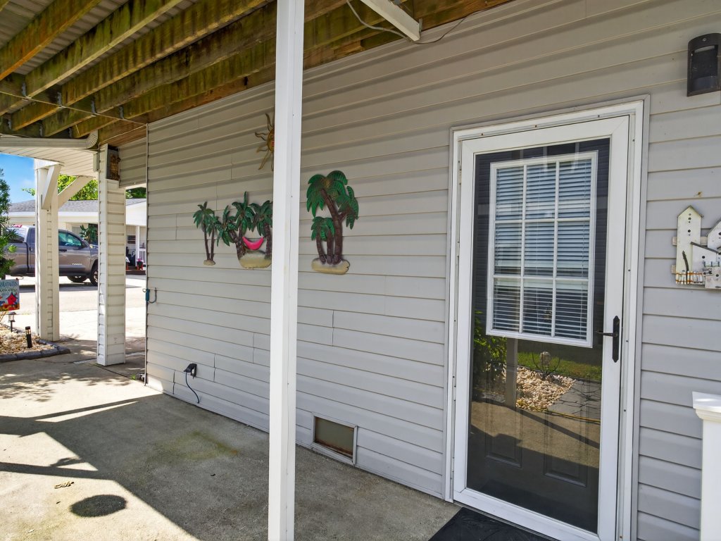 Coastal Retreat Steps from Private Beach Vacation Rental in South Carolina - RedAwning