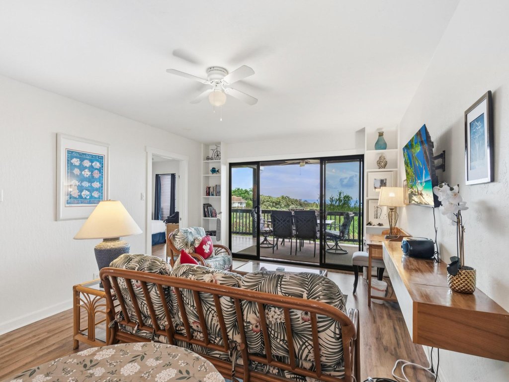 Big Island Kona Westwind 12 Vacation Rental in Kailua-Kona - RedAwning