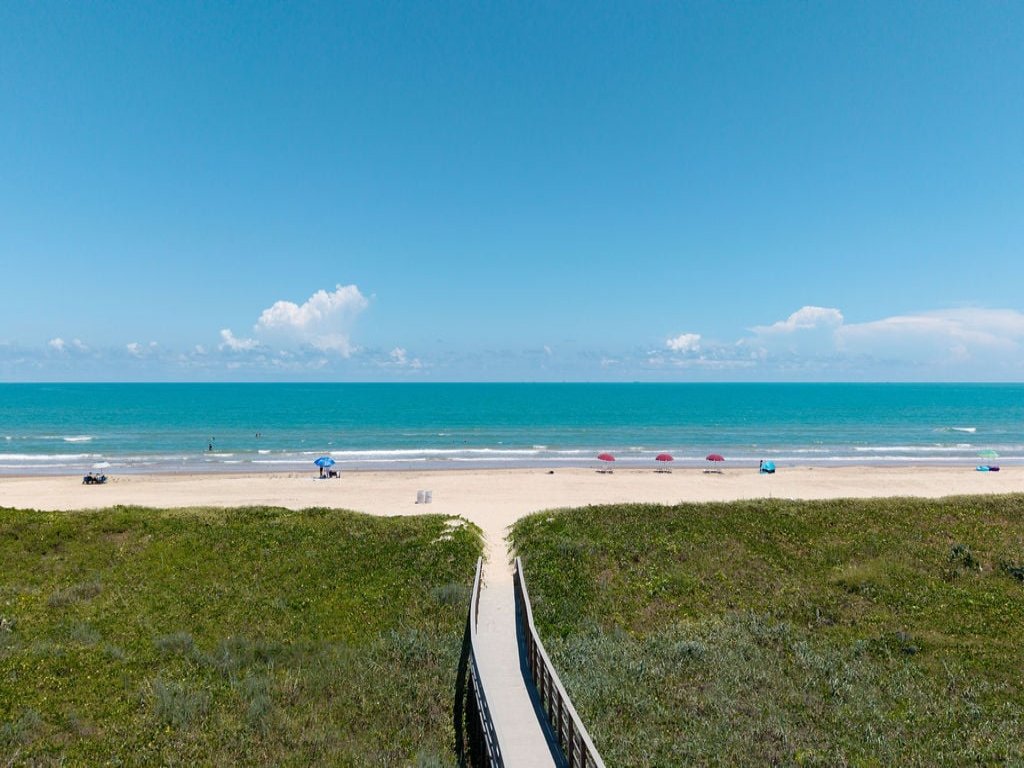 Marisol #110 Vacation Rental in South Padre Island - RedAwning