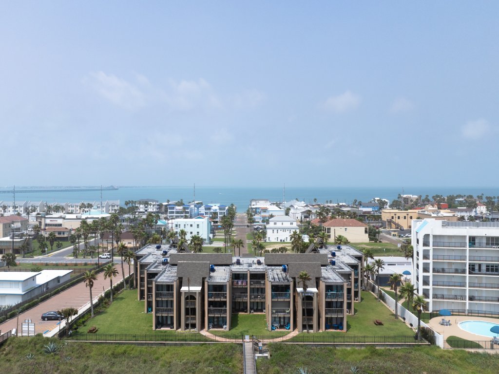 Marisol #110 Vacation Rental in South Padre Island - RedAwning