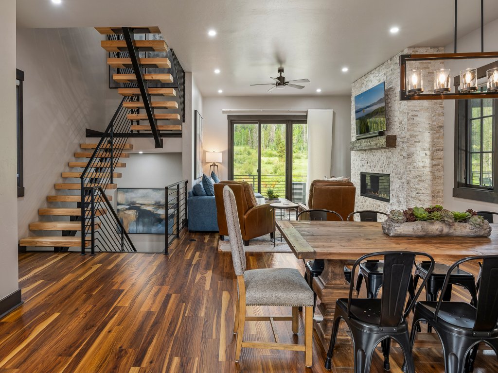 Azul Altitude Vacation Rental in Winter Park - RedAwning