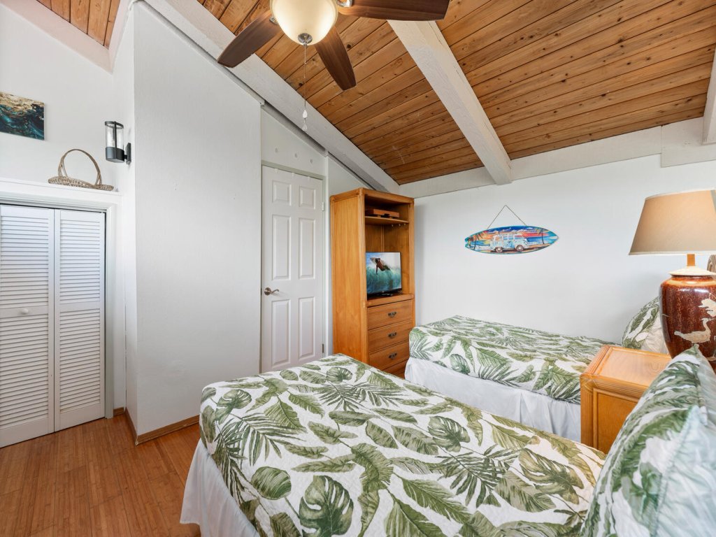 Keauhou Kona Surf & Racquet Club#1-304 Vacation Rental in Kailua Kona - RedAwning