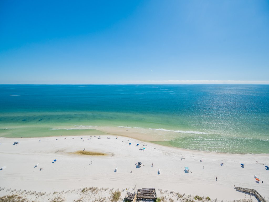Phoenix Gulf Towers 2103 Vacation Rental in Orange Beach - RedAwning