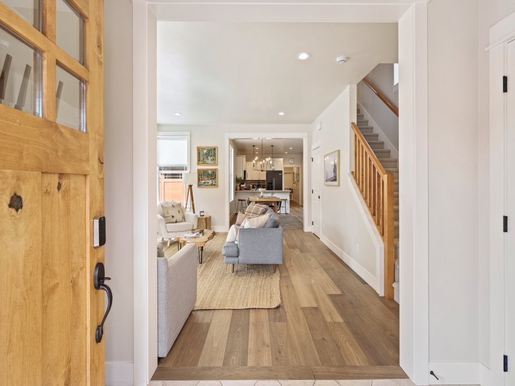 Bachelor Bliss Vacation Rental in Bend - RedAwning