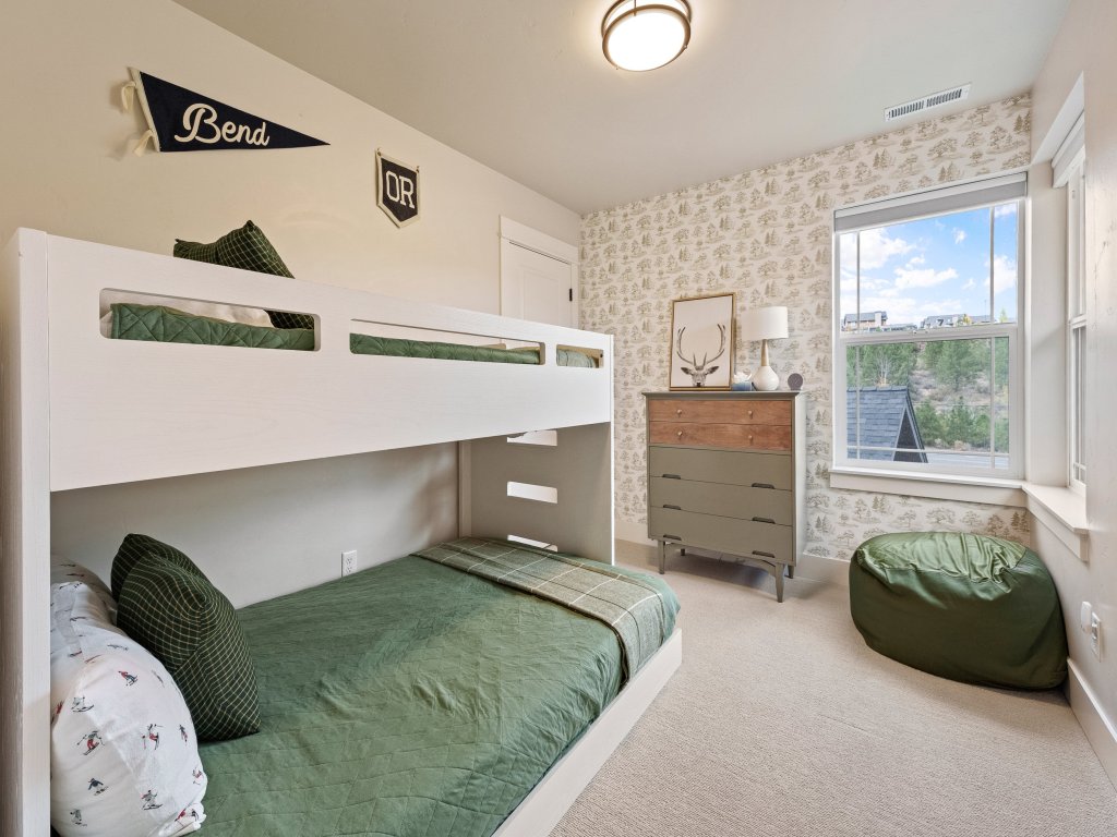 Bachelor Bliss Vacation Rental in Bend - RedAwning