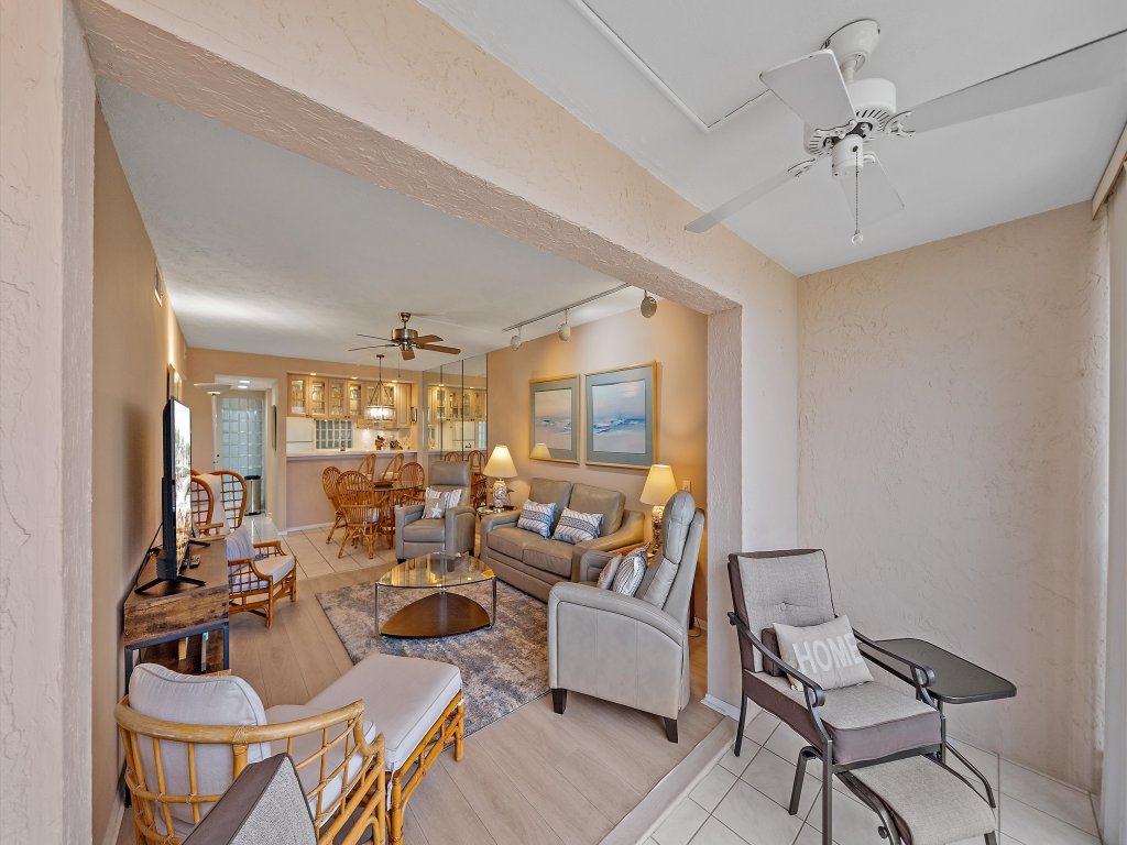 My Happy Place Vacation Rental in Siesta Key - RedAwning