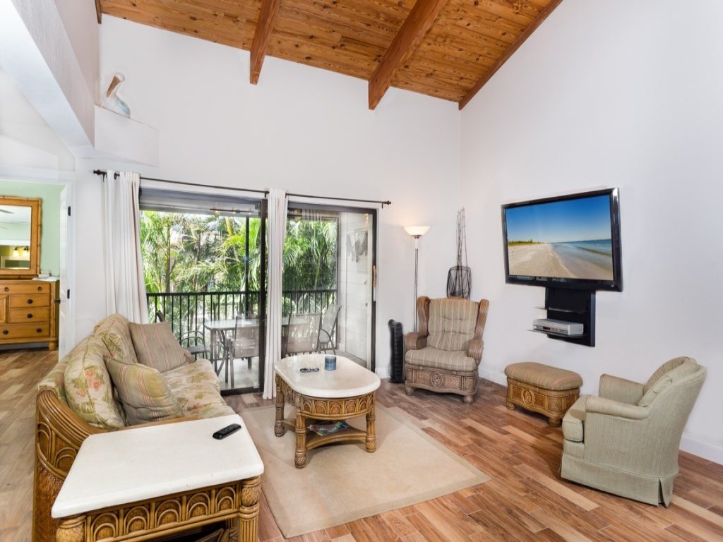 Coquina Beach 1F Vacation Rental in Sanibel - RedAwning