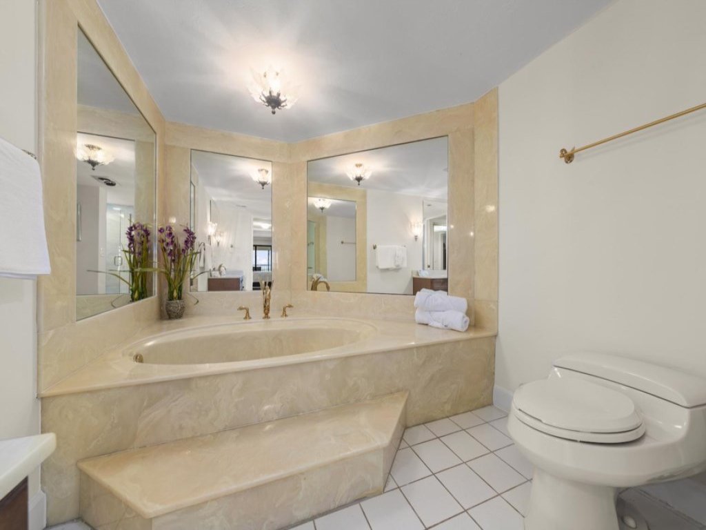 Pointe Santo A44 Vacation Rental in Sanibel - RedAwning